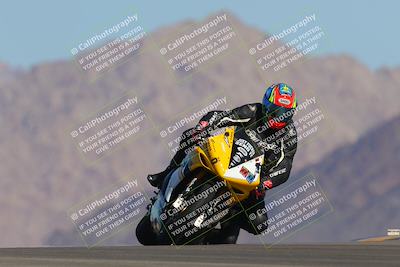 media/Oct-01-2023-SoCal Trackdays (Sun) [[4c570cc352]]/Turn 9 Set 1 (950am)/